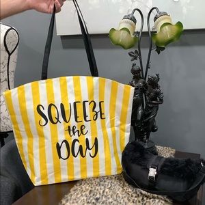 CUTE‎ BAG BUNDLE!!!